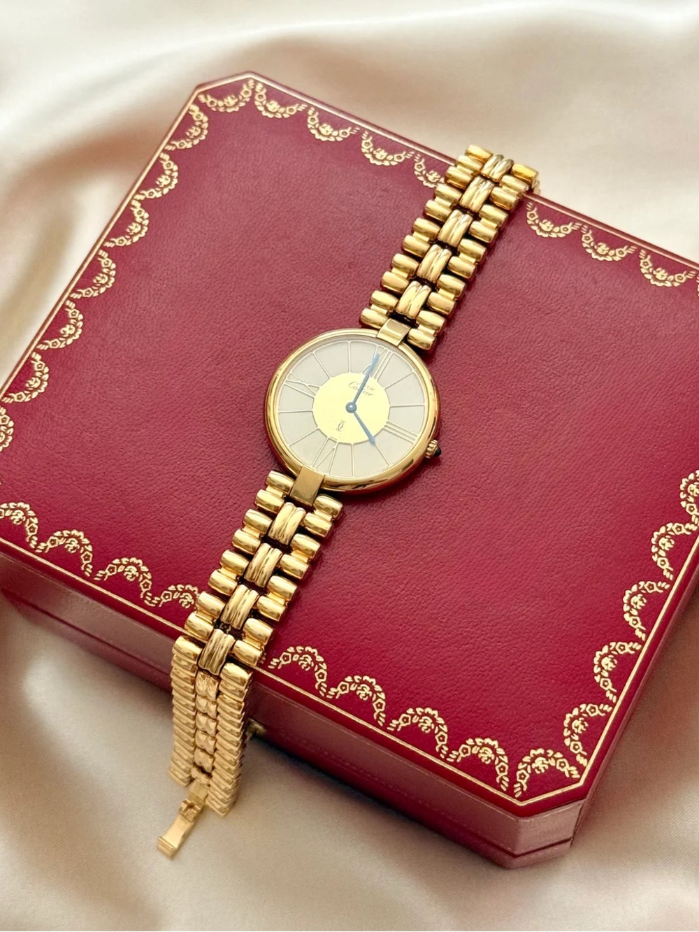 AUTHENTIC RARE VINTAGE CARTIER GOLD WATCH - WITH BOX